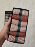جوراب زنانه انگلیسی ساق دار برند soxymon جنس نخ پنبه اعلا